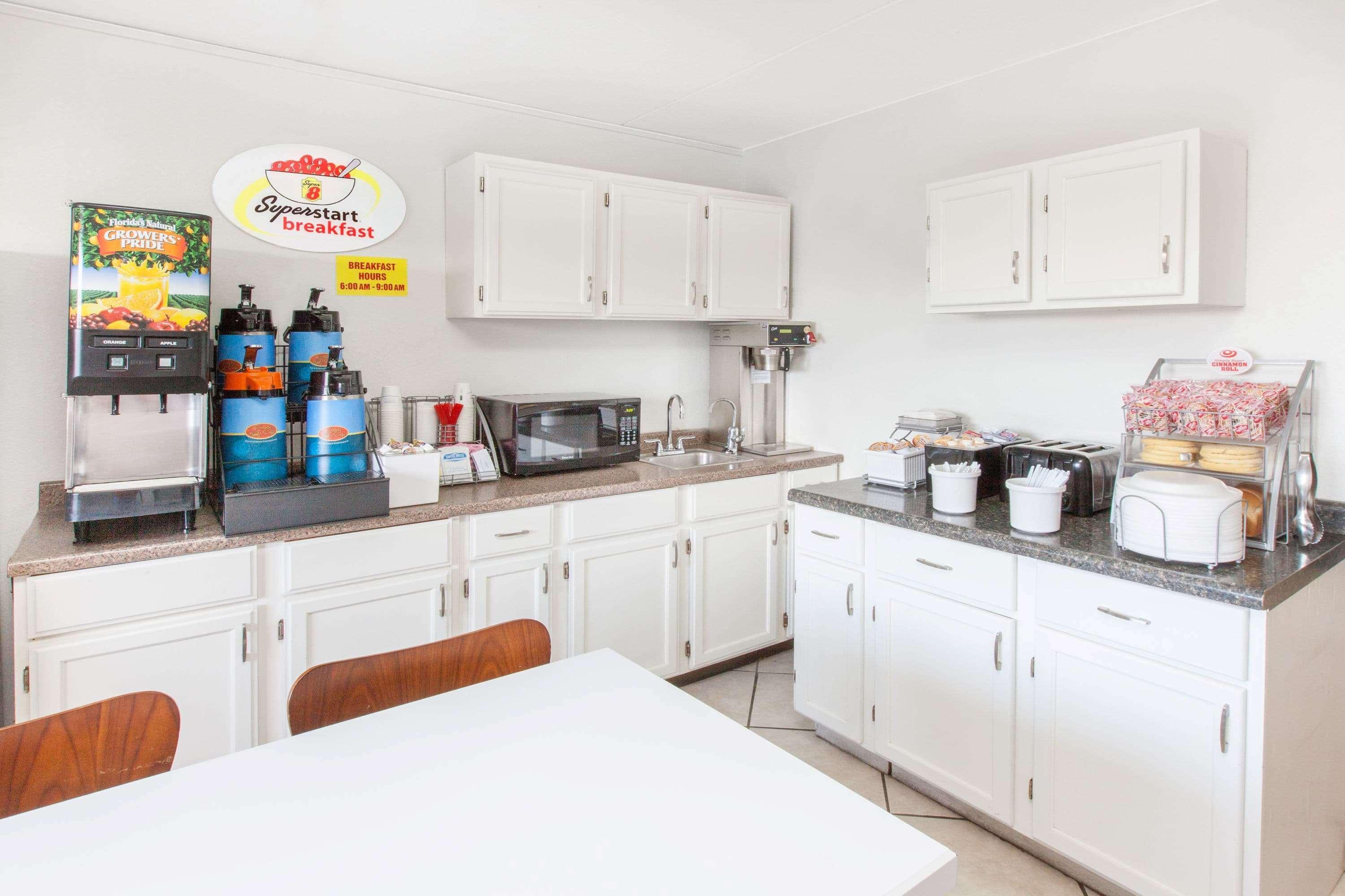 ซูเปอร์ 8 บาย วินด์แฮม มิลล์บิวรี/โทเลโด Hotel Millbury ภายนอก รูปภาพ