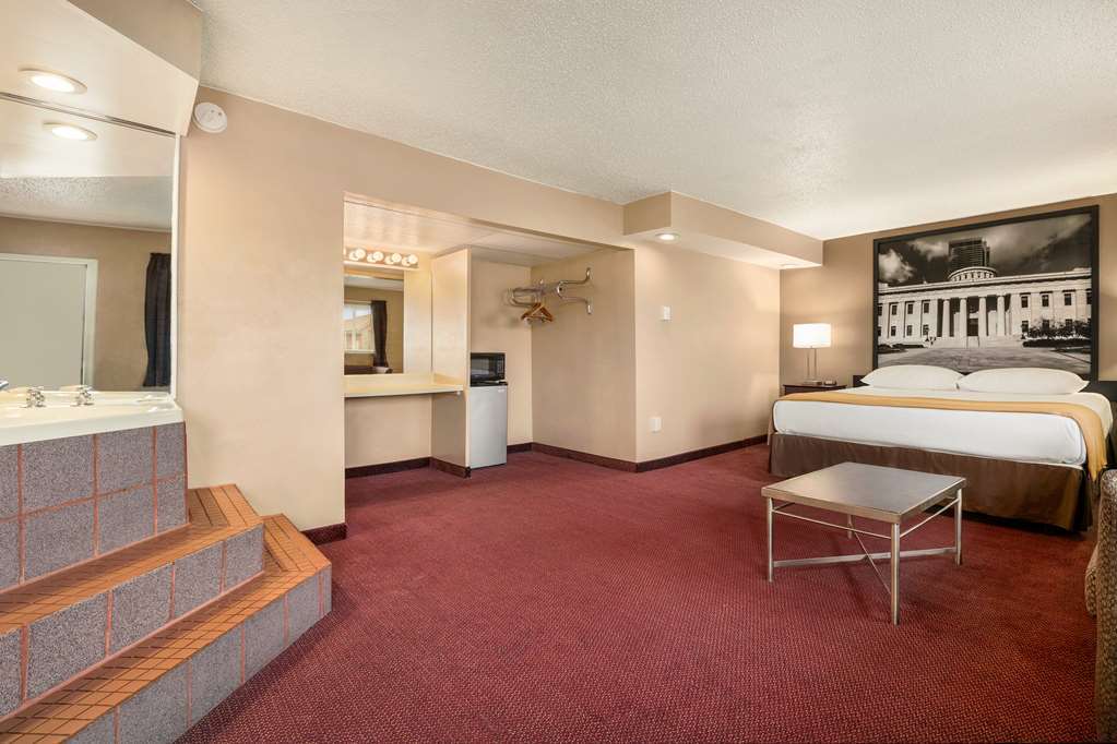 ซูเปอร์ 8 บาย วินด์แฮม มิลล์บิวรี/โทเลโด Hotel Millbury ห้อง รูปภาพ