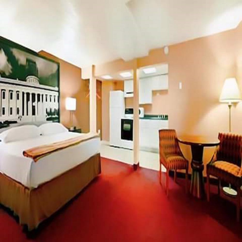 ซูเปอร์ 8 บาย วินด์แฮม มิลล์บิวรี/โทเลโด Hotel Millbury ภายนอก รูปภาพ